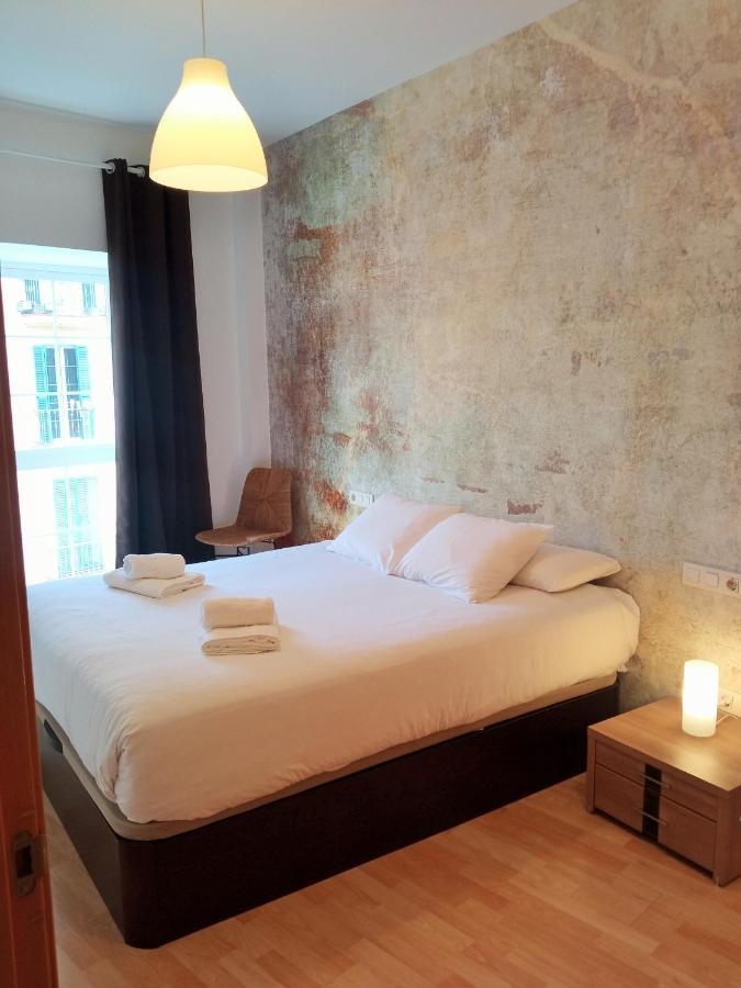 Apartamento Luminoso Centro Малага Екстер'єр фото